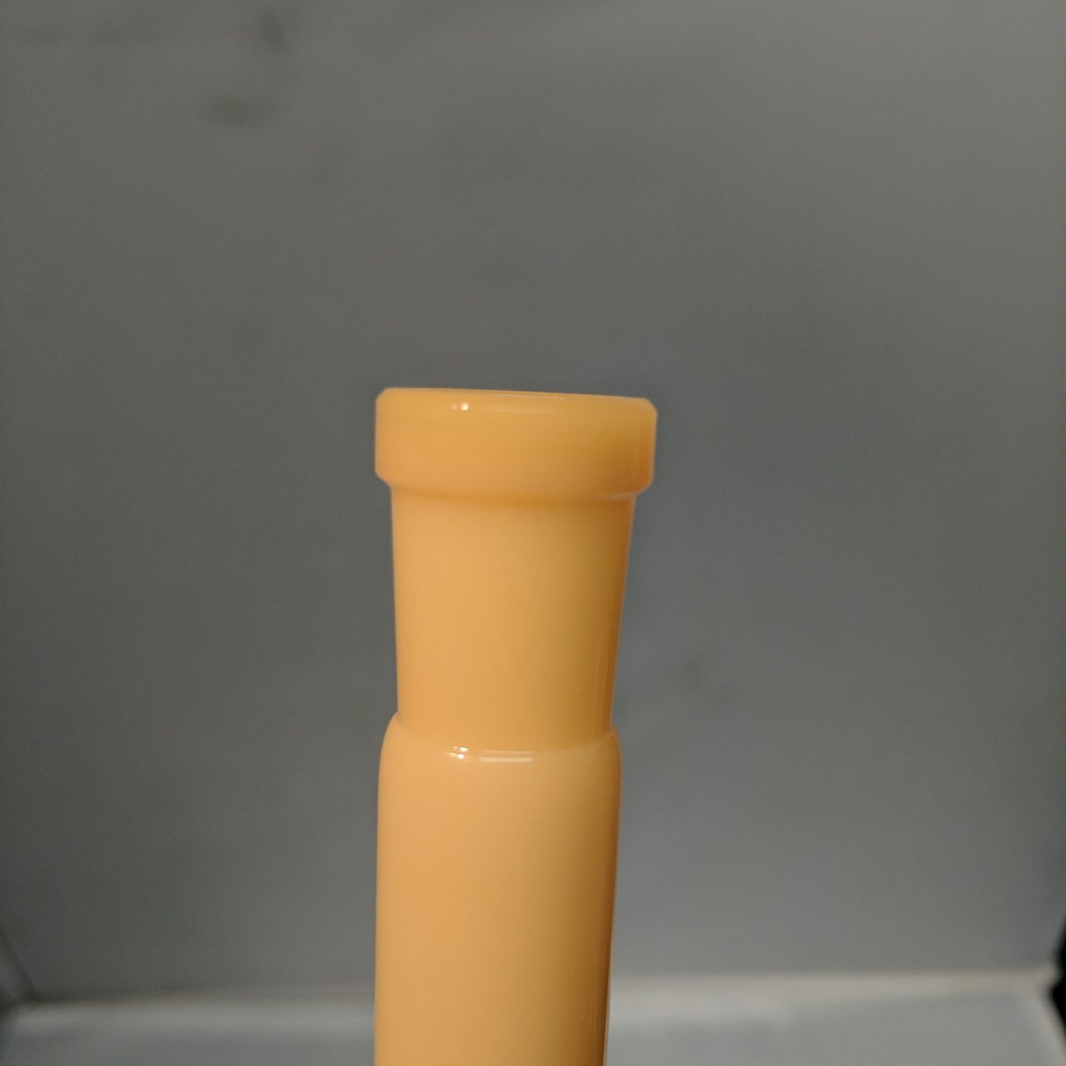 14mm Female Opaque Yellow Colored Ground Joint Glass House Supply